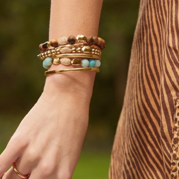 Stella & Dot Ulani Stretch Pave/Wooden Bracelet - Picture 3 of 4